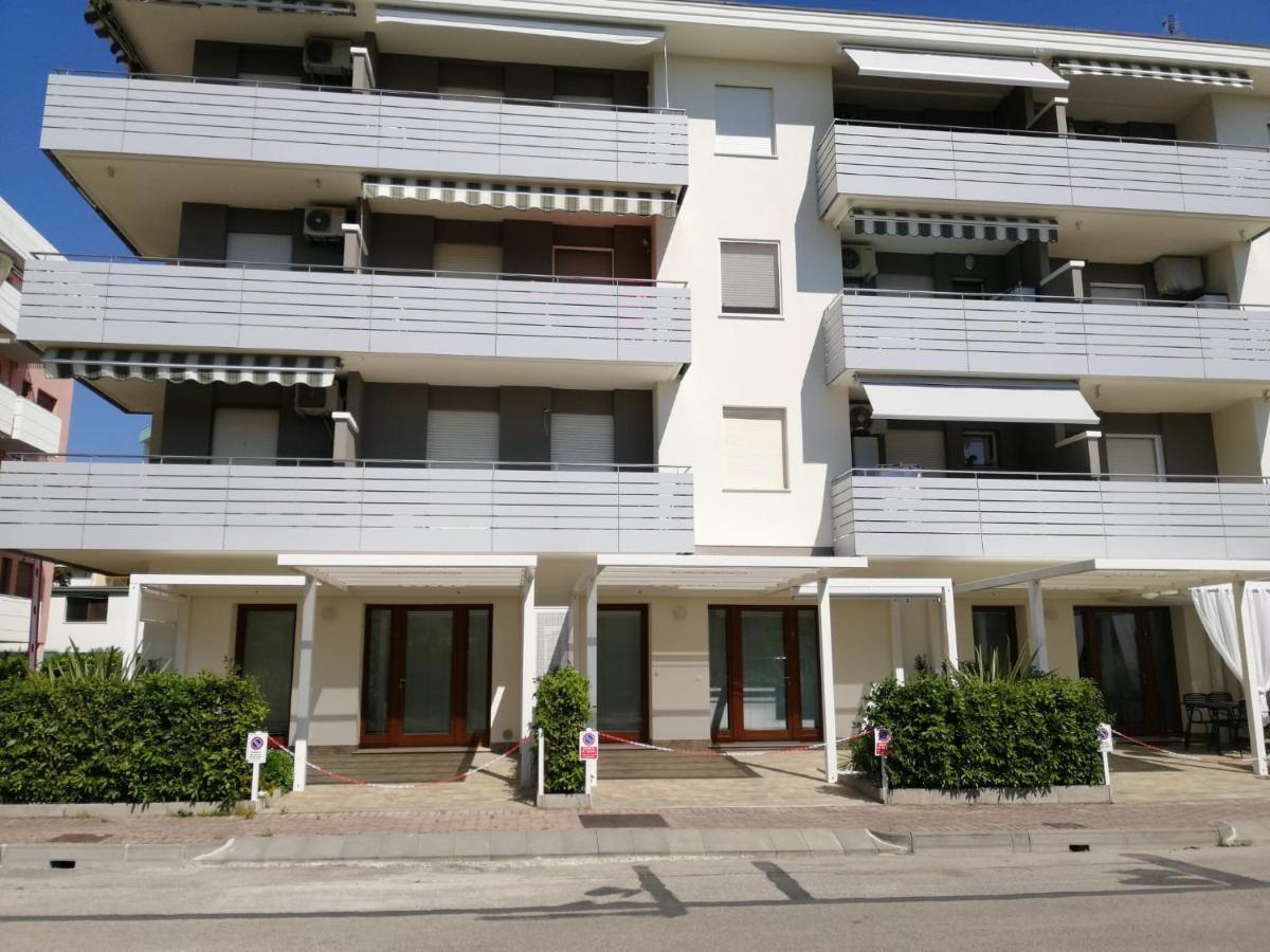 Condominio Diana Est- Gemini Bibione Exterior photo